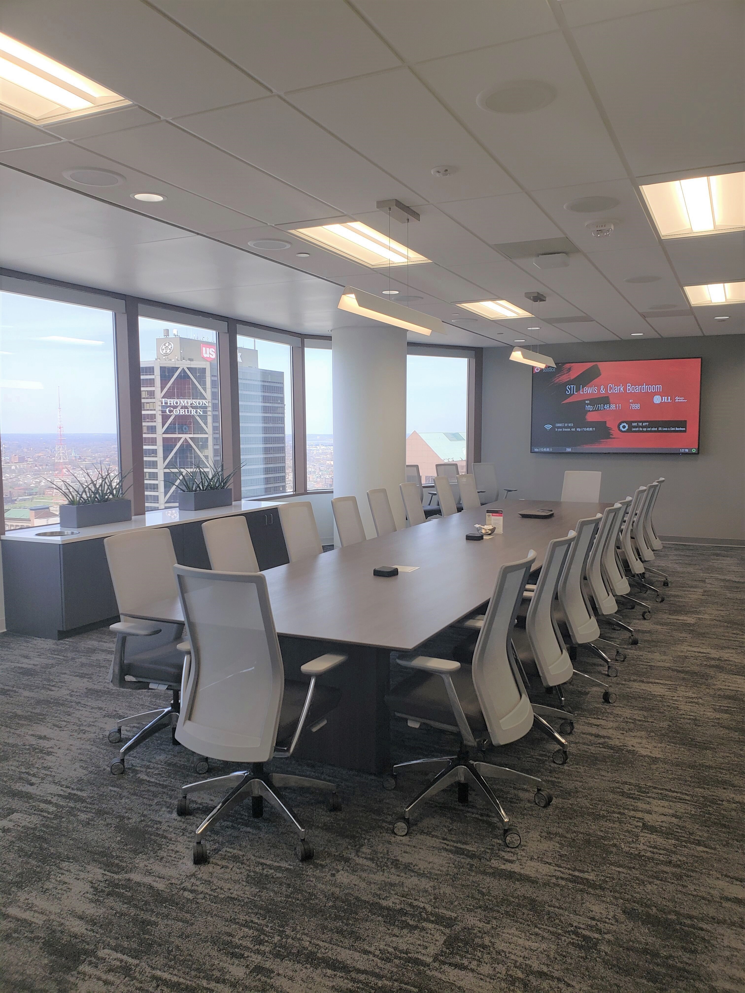 Jones Lang LaSalle Leasing ISC Contracting